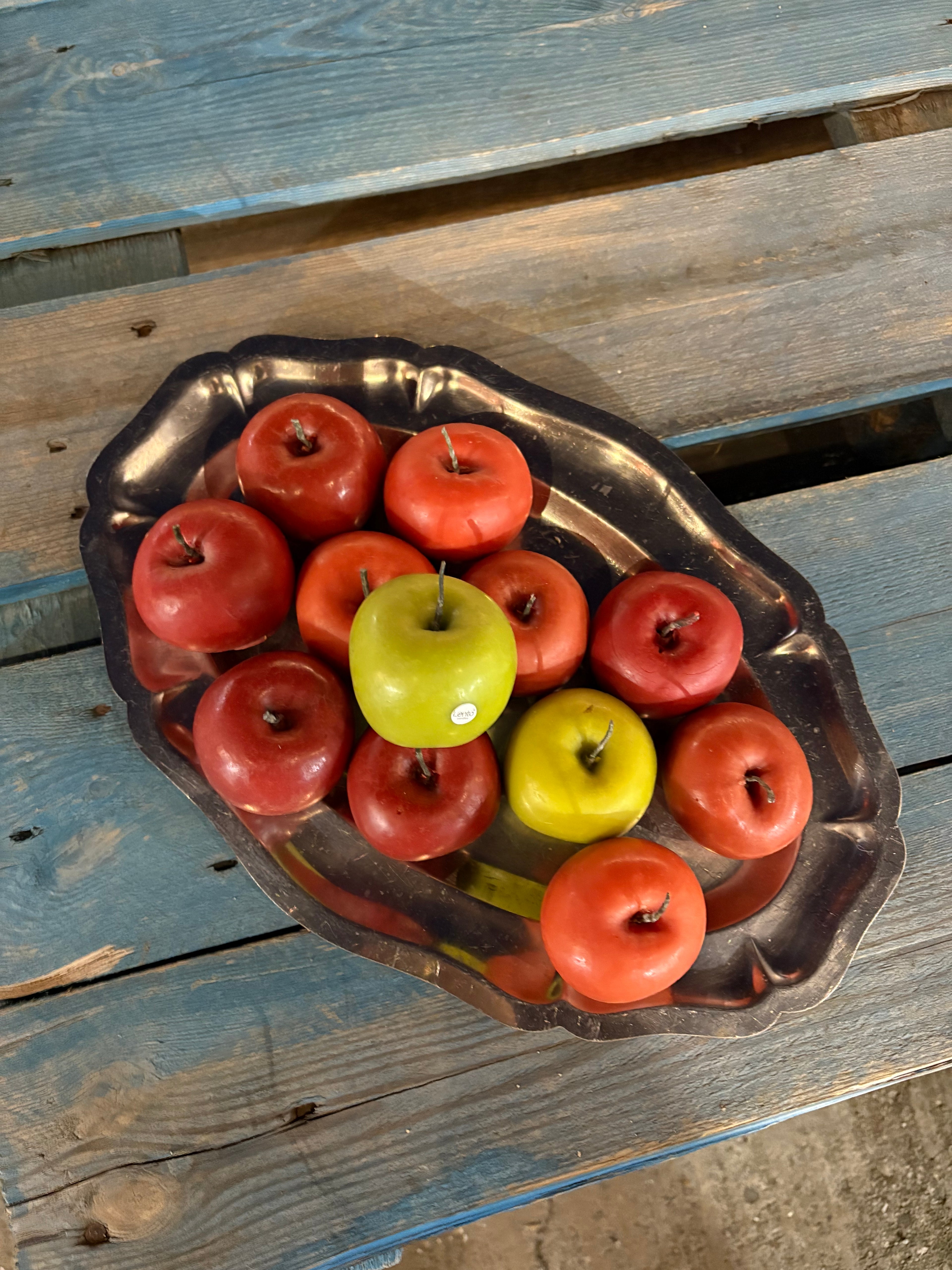 Vela Manzana