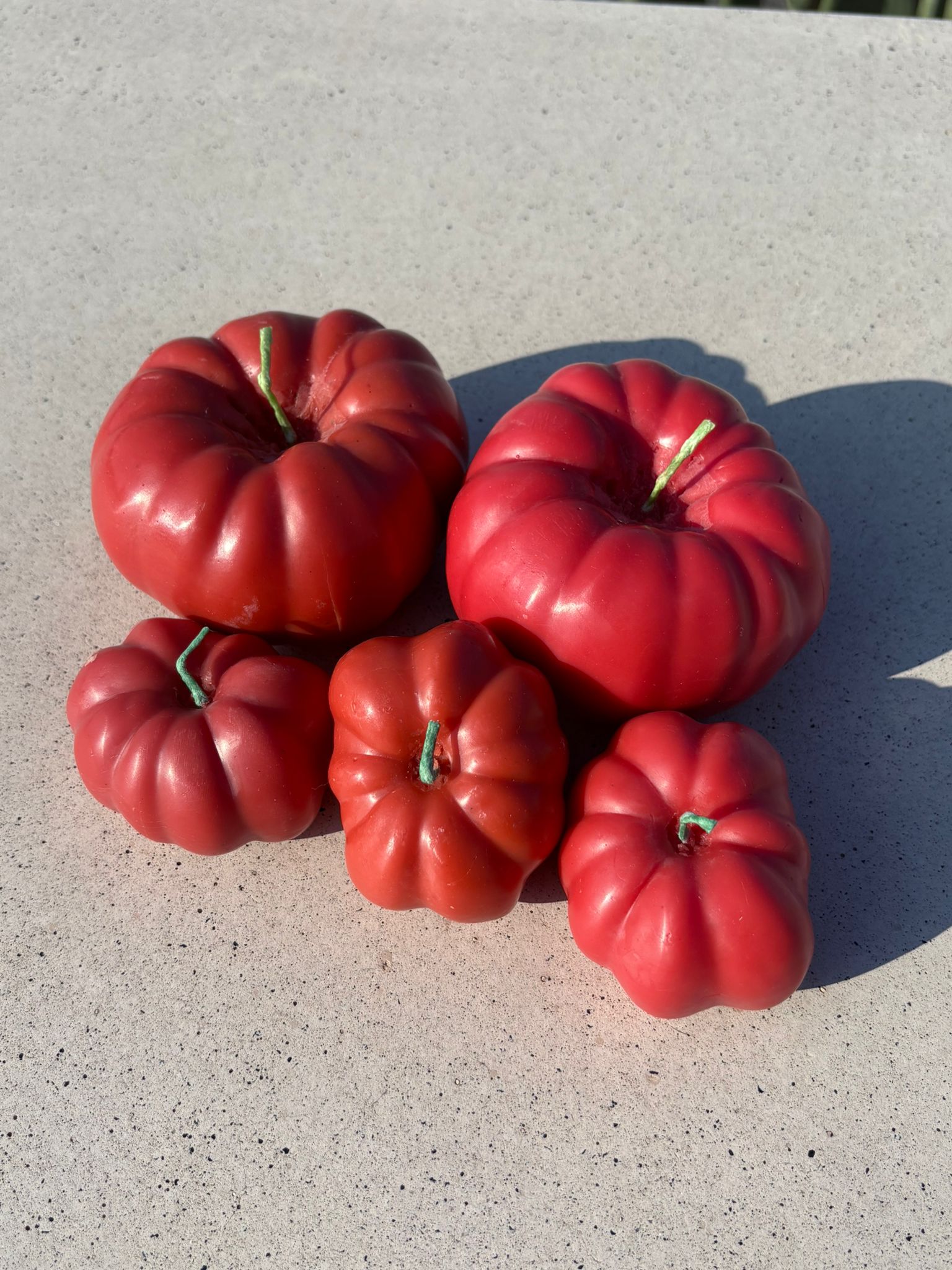 Vela Tomate